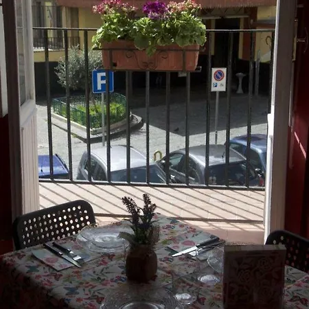 Feriehus A Casa Di Dany Nel Centro Storico Napoli